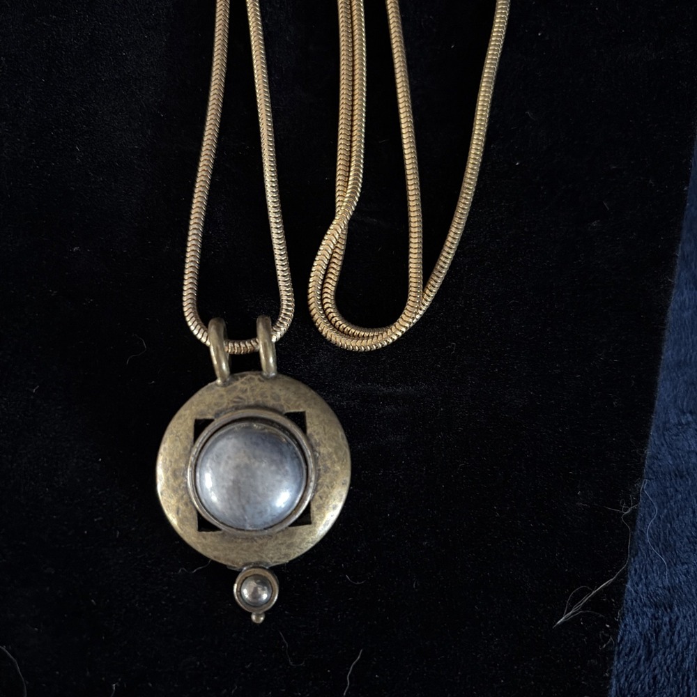 Vtg Distress Look Gold Tone & Grey Metal 24 " Chain Pendant Necklace No Brand - Picture 2 of 4